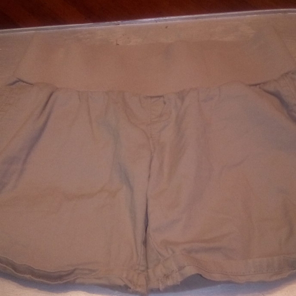 Liz Lange Pants - 3/$15 Liz Langer Maternity Shorts